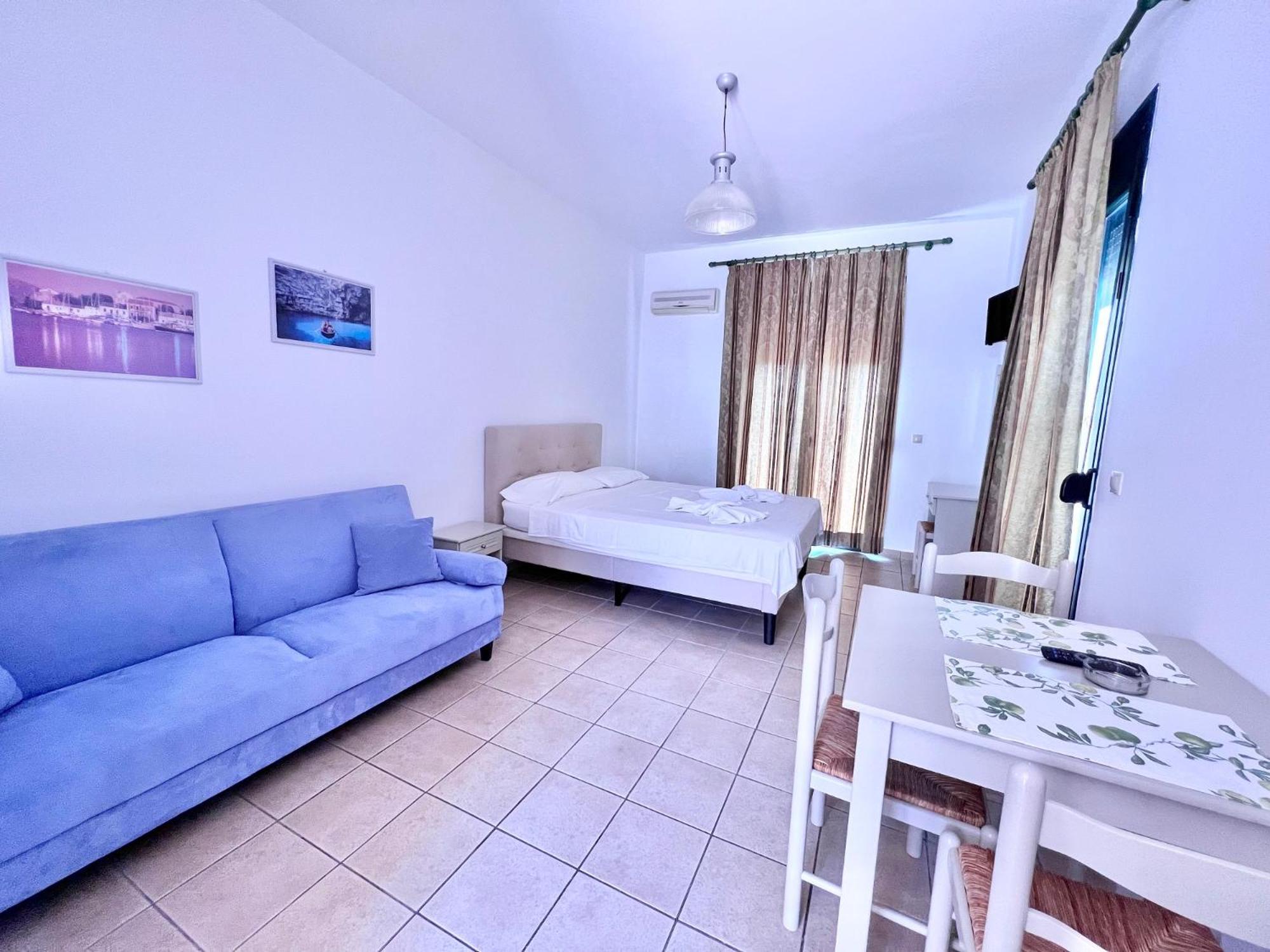 Aristomenis Studios Vlachata Exteriér fotografie
